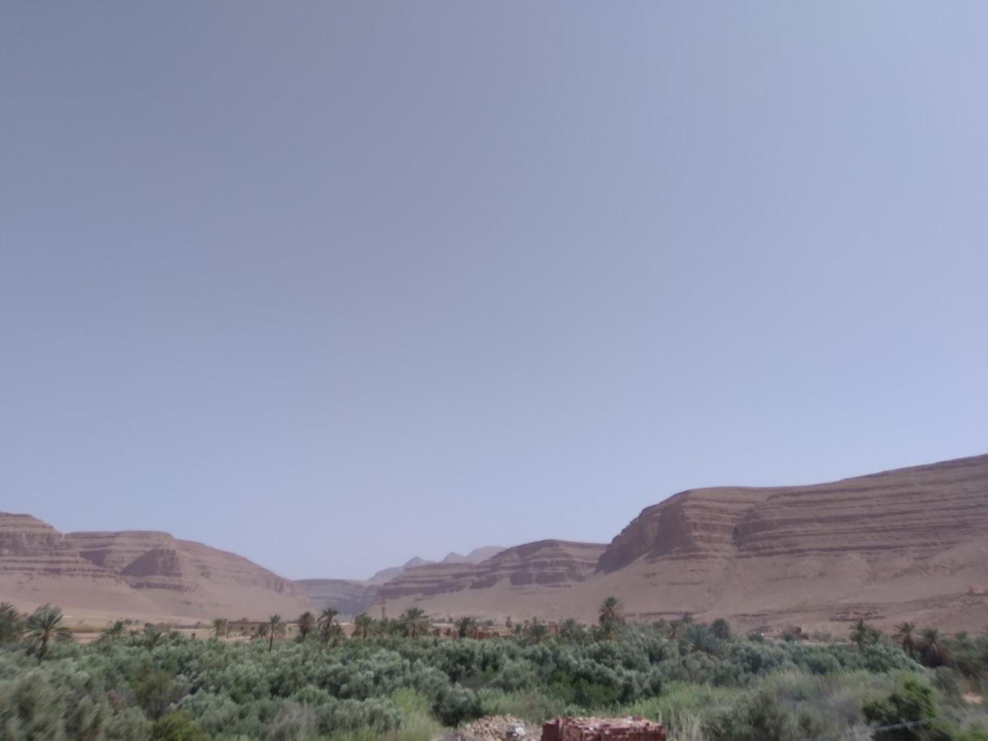 Gite D'Etape Ziz Oasis Achbarou ภายนอก รูปภาพ